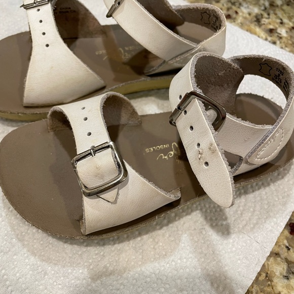 Salt water shoes size 8 - Picture 7 of 10